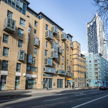 Stunning Apartments At Dashwood Studios In London For Students Only Exterior photo